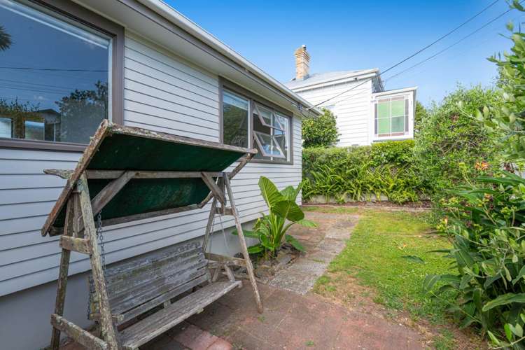6 Karaka Street Helensville_23