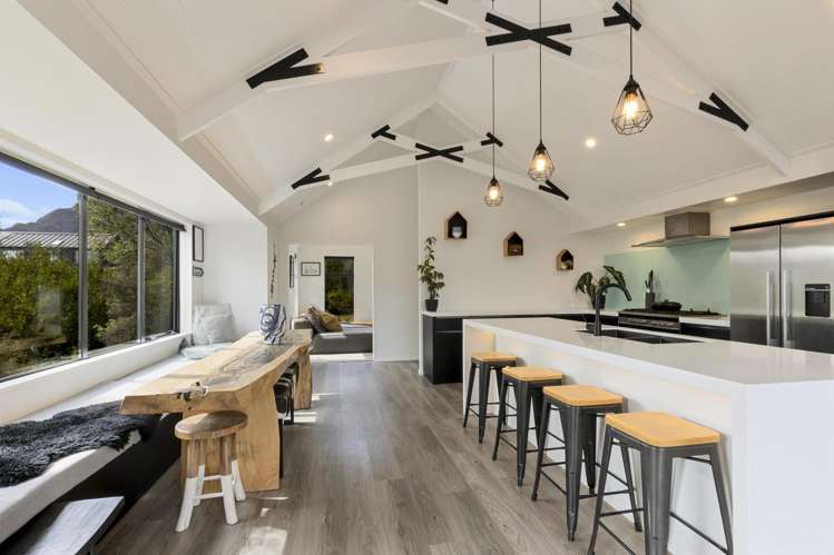 5 Polperro Court Jack's Point_10