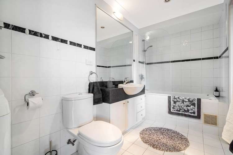 15g/1 Emily Place Auckland Central_10