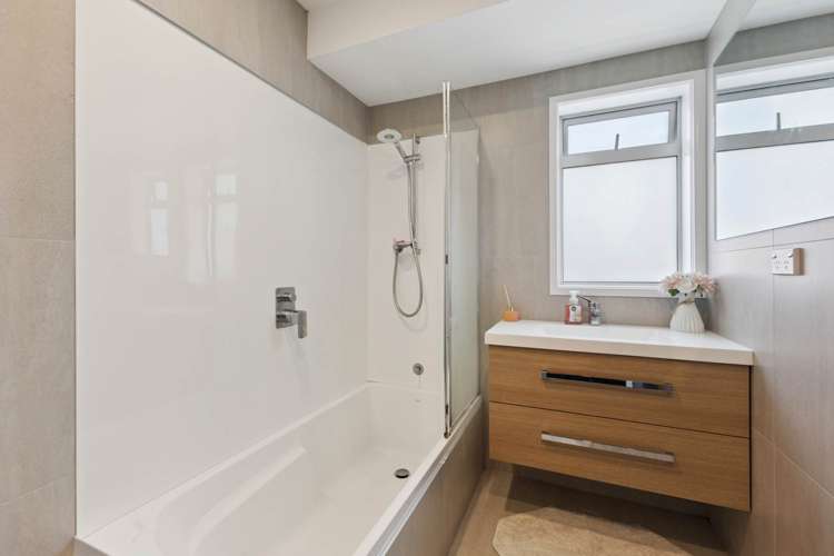 36 Windoma Circle Manukau_9