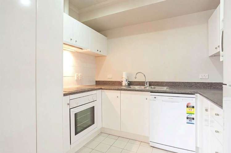 11A/1 Emily Place City Centre_2