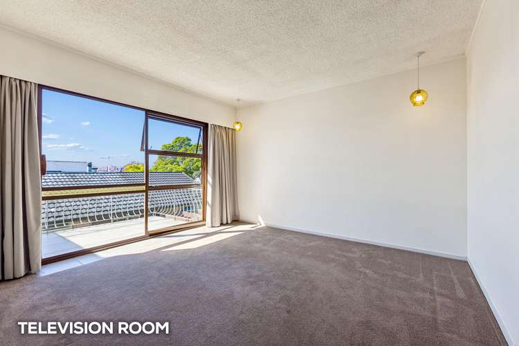 33 Prince Regent Drive Half Moon Bay_10