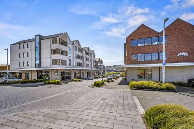 83 Te Oneroa Way and 24 Kiokio Street Long Bay_2