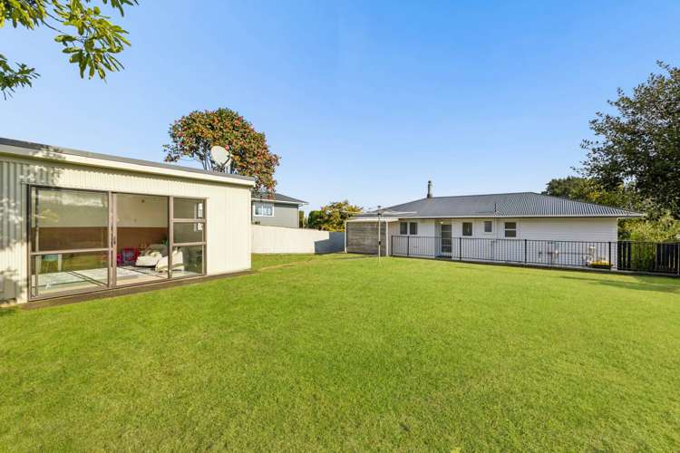 7 Ranger Place Wattle Downs_12