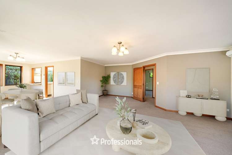 130F Woburn Road Woburn_4