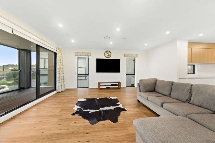 19 Pacific Heights Road Orewa_9