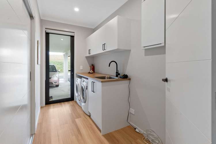 13 Cypress Lane Balclutha_16