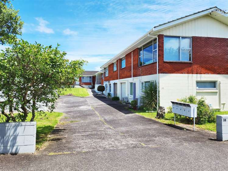 2/38 Shackleton Road Mount Eden_12