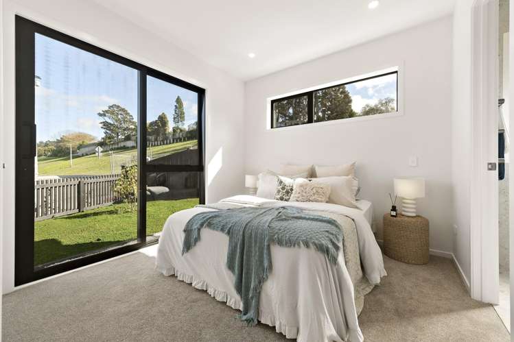 19 Whenuateitei Crescent Stanmore Bay_13