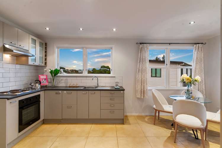 9 Hillary Heights Avenue Glendene_7