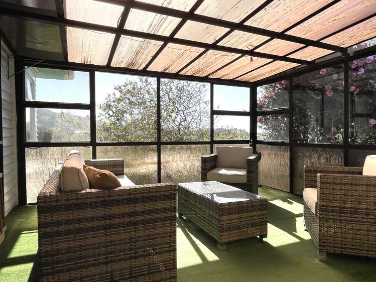 3 Roberts Street Tawa_8