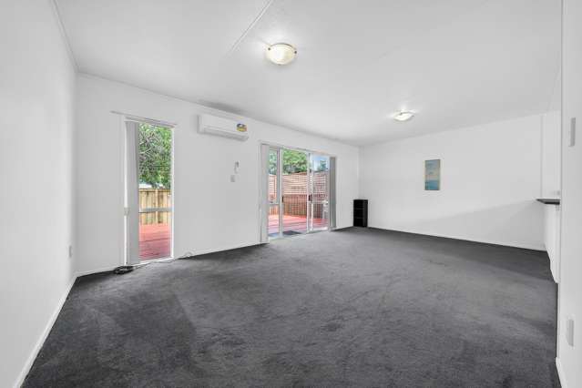 3/4 Thorn Place Papatoetoe_2