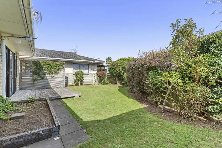 2A Vogel Street Fitzroy_10