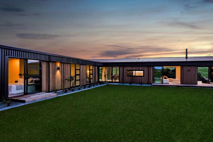 29 Washer Road Omata_1