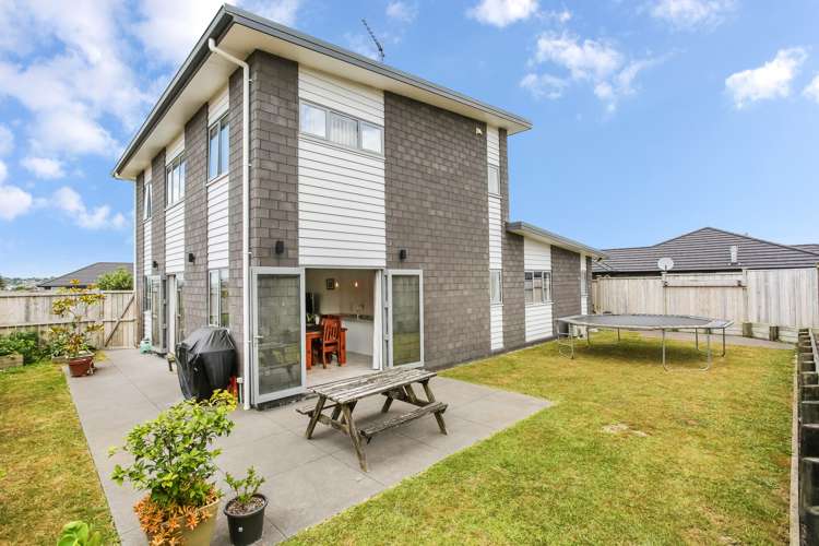 22 Regis Park Drive Pukekohe_3