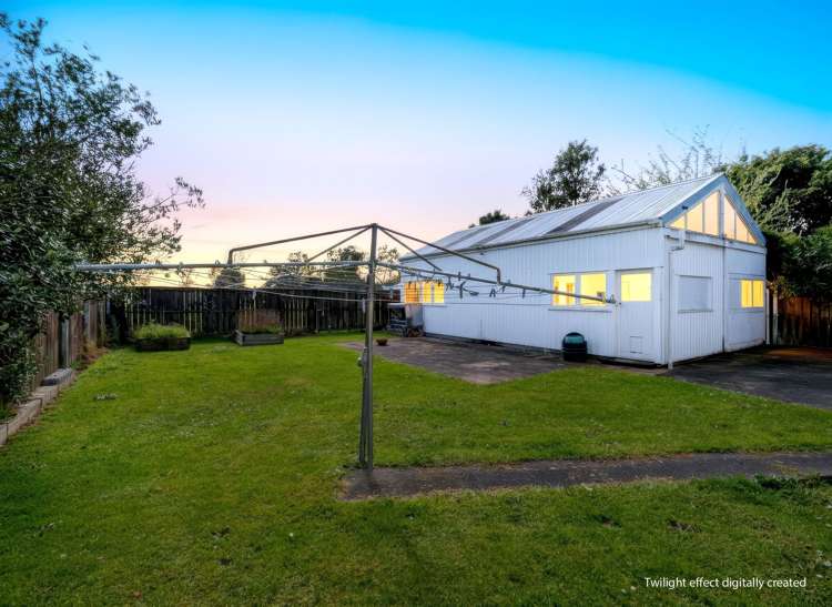 54 Yvonne Street Melville_13