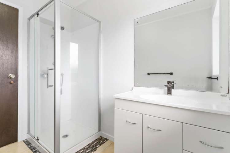 2/74 Wellington Street Howick_8