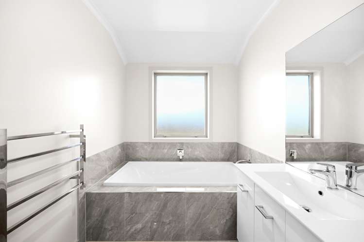 9 Waikaka Place Rototuna North_26