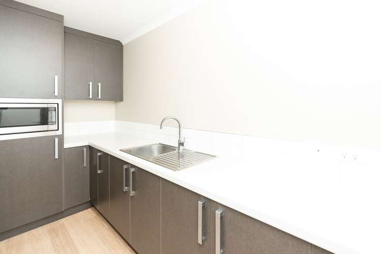 15 Sirius Crescent Rototuna North_8