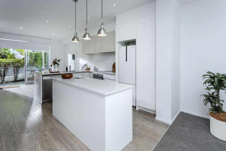 20 Sawyers Lane Silverdale_9