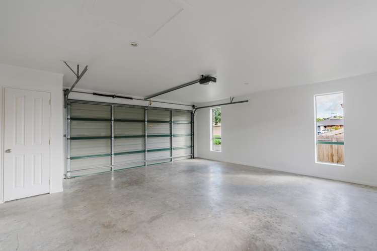 9 Kirk Close Rototuna_14