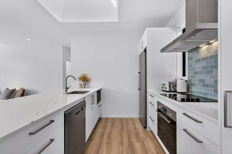 1018A Konini Street_5