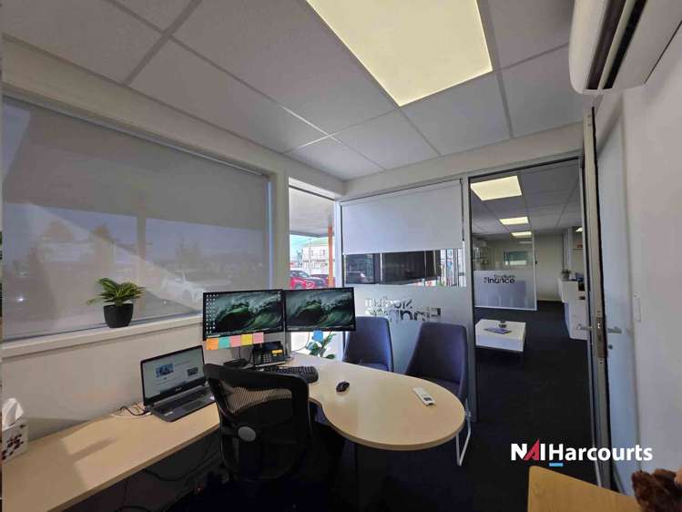 206 Ferry Road Waltham_31