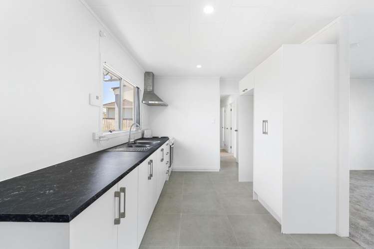 102 Finlayson Avenue Clendon Park_12