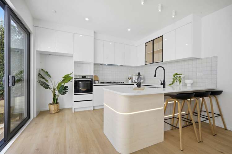 Lot 1-4/16 Waverley Avenue Glenfield_23