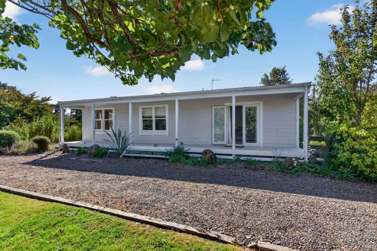 32 Murphys Line Featherston_32
