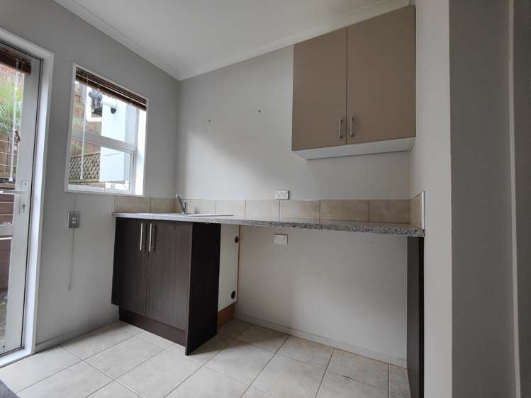 2 Soljans Place Flat Bush_16