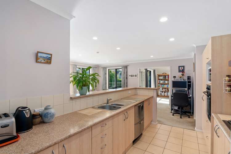 9a Angus Place Wakefield_13