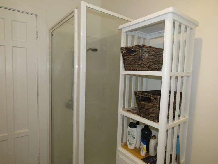 103 Lorn Street Glengarry_11