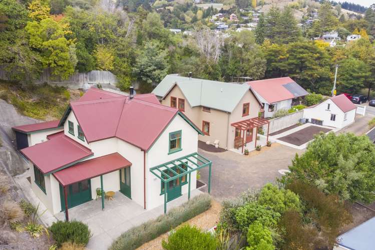 19 Bruce Terrace Akaroa_0