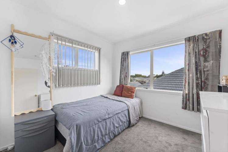 2/11 Marr Road Manurewa_7