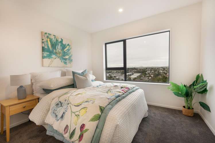 39C Target Road Totara Vale_18