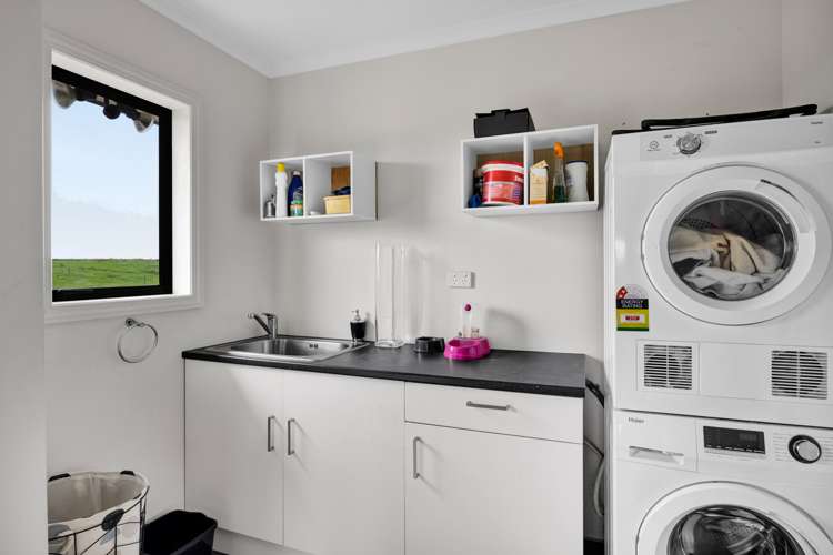 22d Larlin Drive Hawera_14