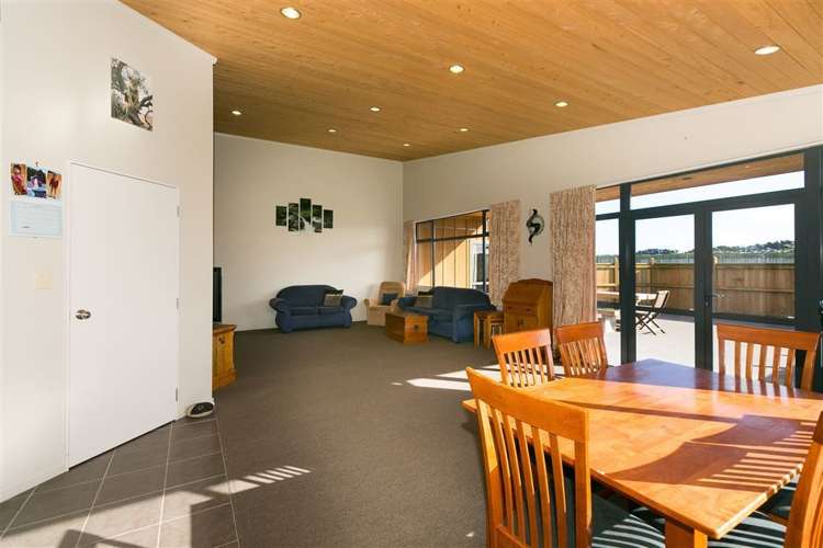 12 Larlin Drive Hawera_6