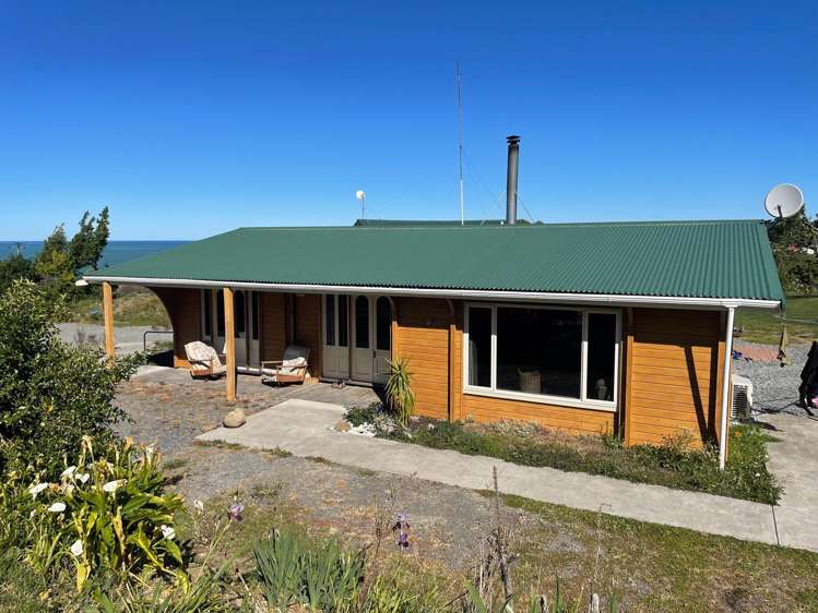 6 Port Robinson Road Domett_29