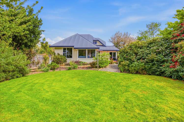 221 Helensburgh Road Wakari_33