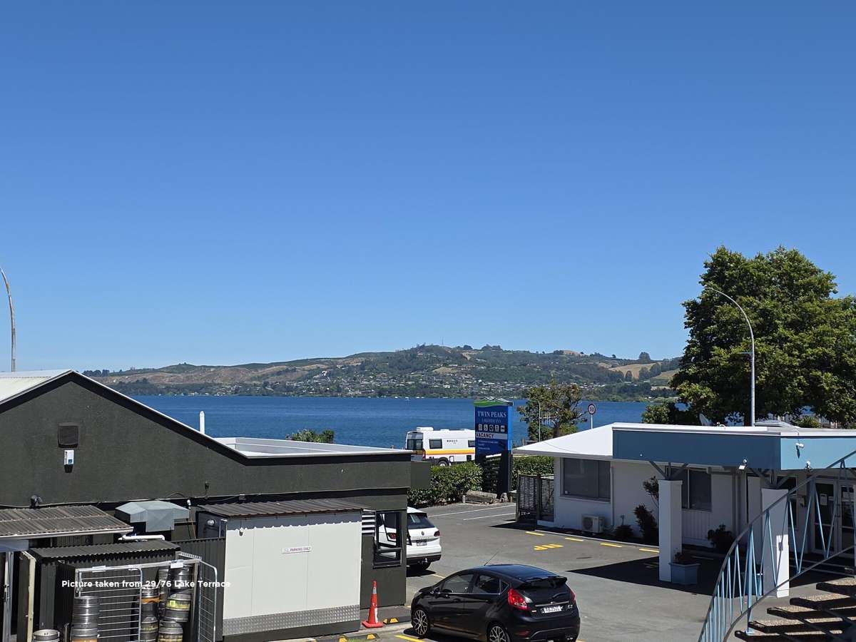 29/76 Lake Terrace_2