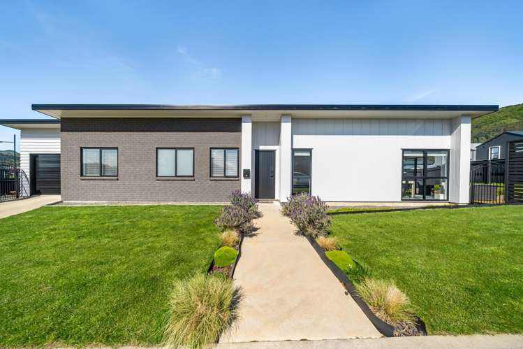 1 Taraiti Crescent Porirua_22