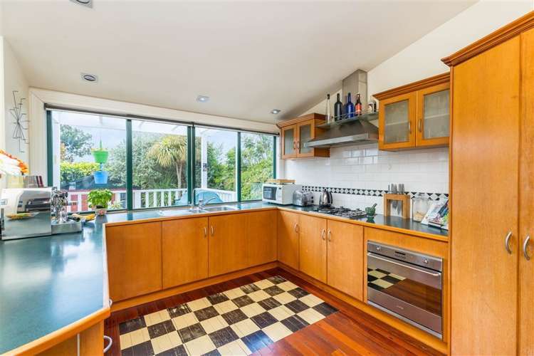 24 Mozeley Avenue Devonport_7