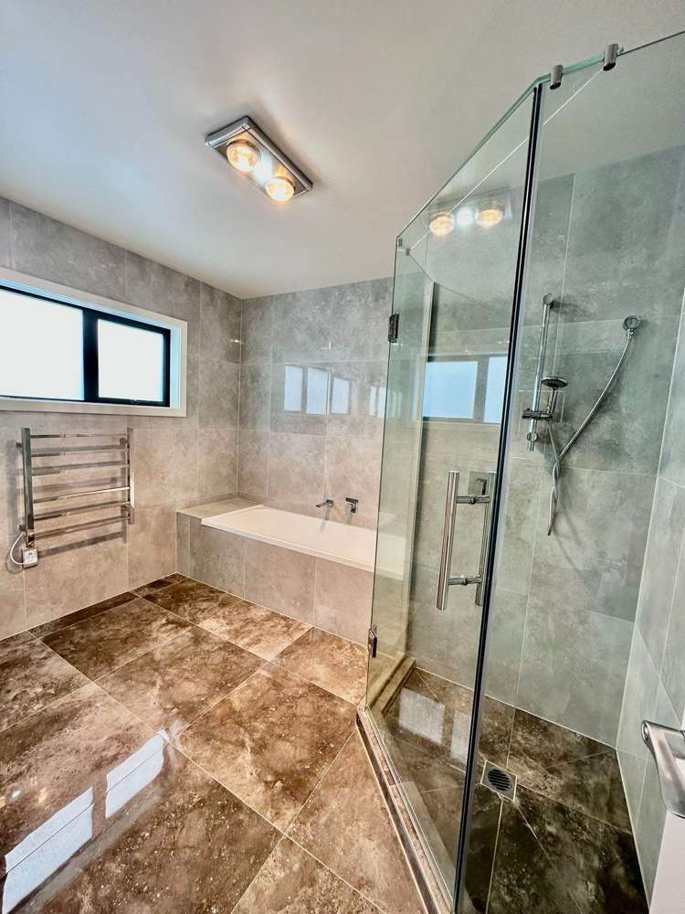 6 Tapuwae Way Mangere Bridge_9