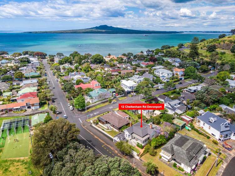 12 Cheltenham Road Devonport_2