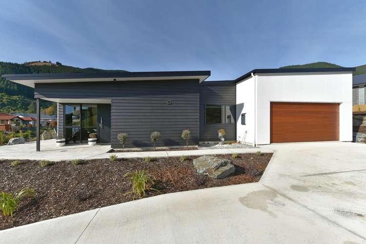 6 Kingfisher Lane Stoke_0