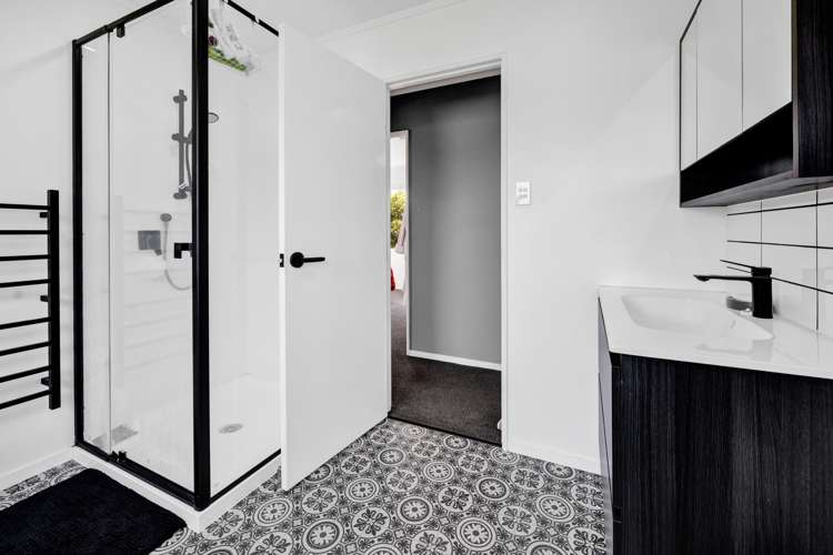 1 Raunui Crescent Inglewood_12