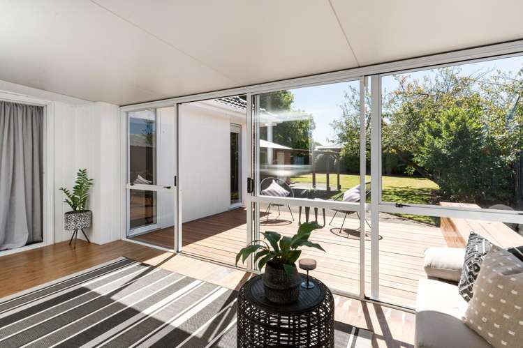 77 Daniels Road Redwood_15