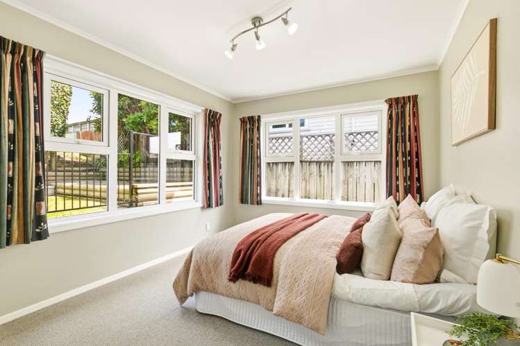 72 Redwood Avenue Tawa_15