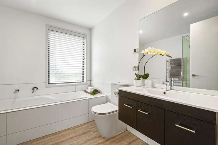 13 Inglewood Street Wai O Taiki Bay_21